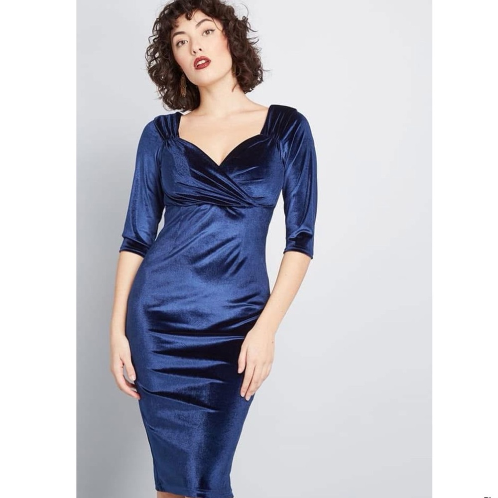 Rock Steady Love Ballad Beauty Velvet Dress